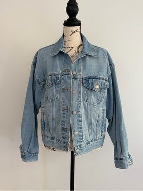 Levi's® She Knew Trucker Denim Jacket Size XS